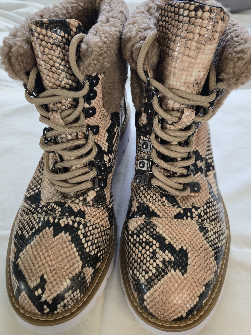 AEROSOLES Snake-Print Lace-Up Boots with Shearling Collar - Beige/Black0623
